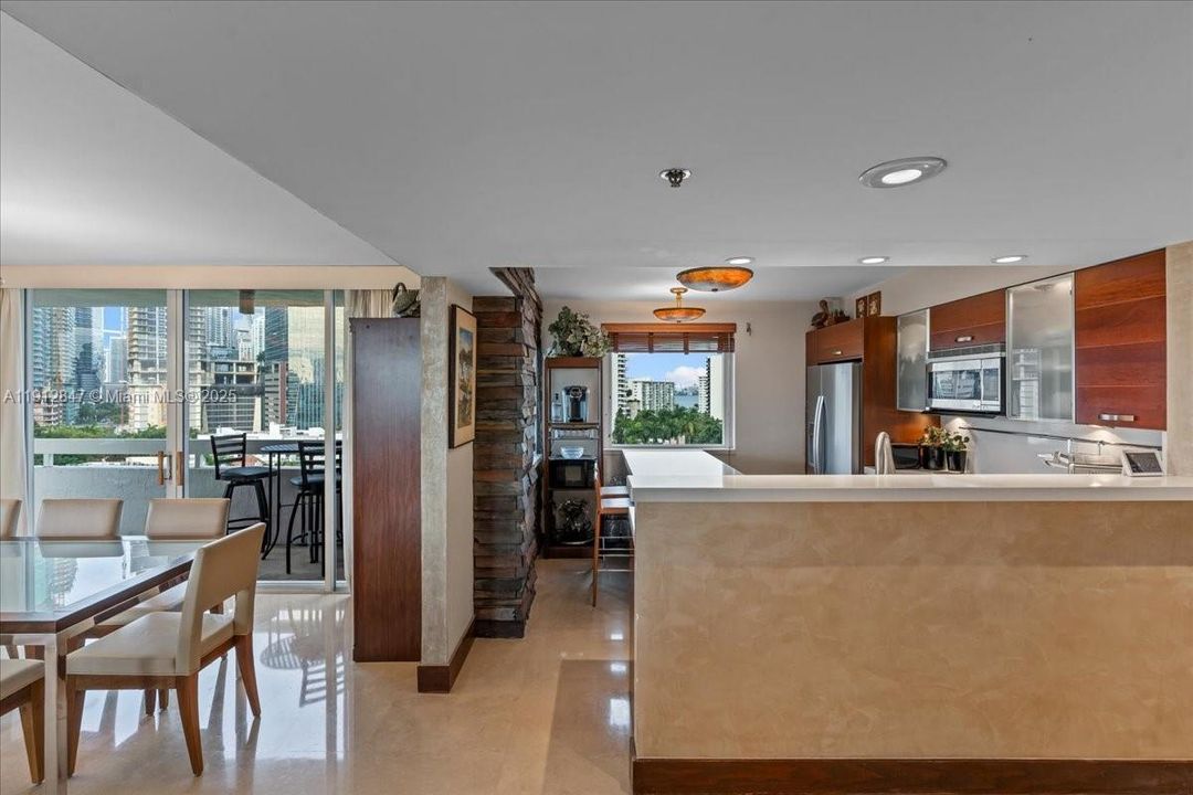 На продажу: $950,000 (3 спален, 2 ванн, 1792 Квадратных фут)