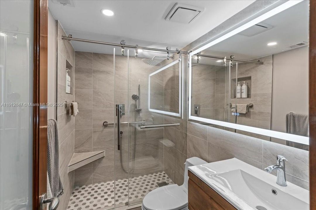 На продажу: $950,000 (3 спален, 2 ванн, 1792 Квадратных фут)