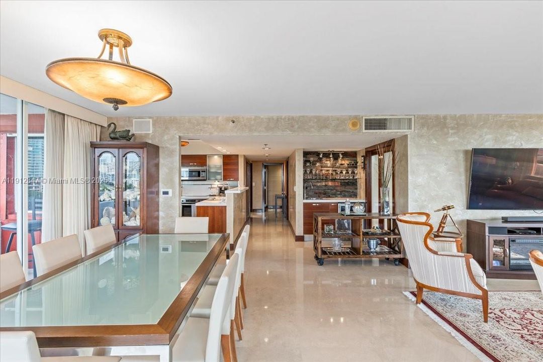 На продажу: $950,000 (3 спален, 2 ванн, 1792 Квадратных фут)