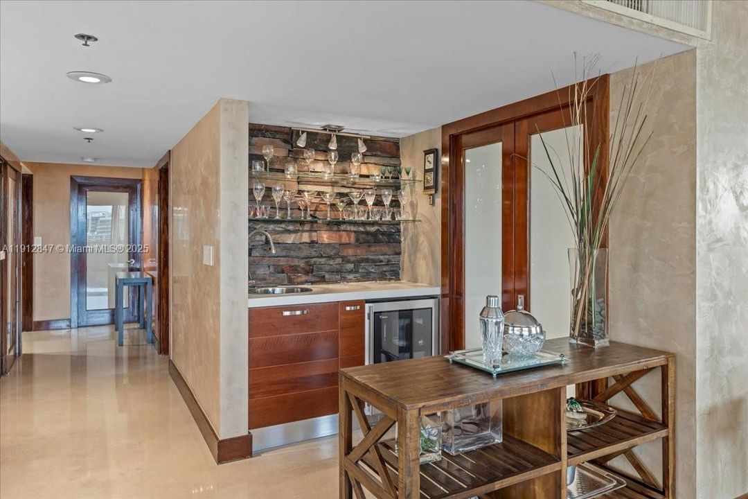 На продажу: $950,000 (3 спален, 2 ванн, 1792 Квадратных фут)