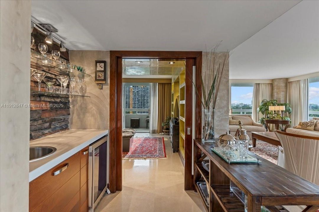 На продажу: $950,000 (3 спален, 2 ванн, 1792 Квадратных фут)