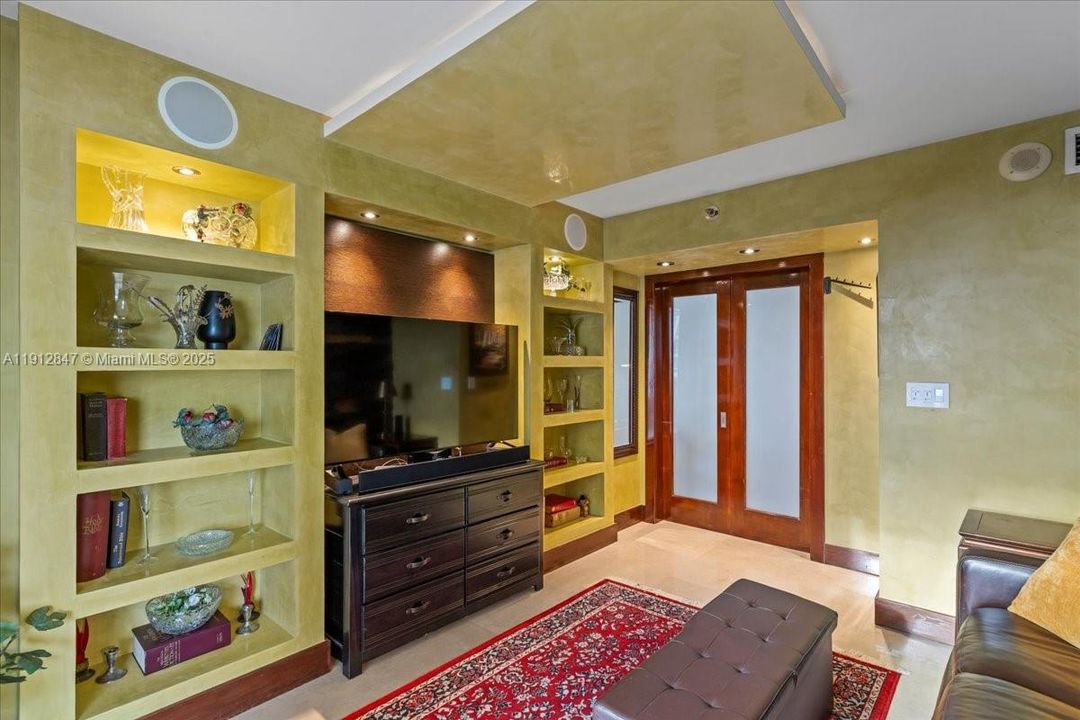 На продажу: $950,000 (3 спален, 2 ванн, 1792 Квадратных фут)