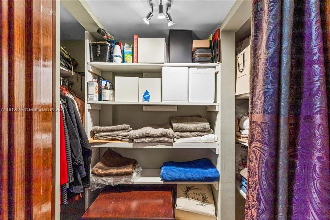 На продажу: $950,000 (3 спален, 2 ванн, 1792 Квадратных фут)