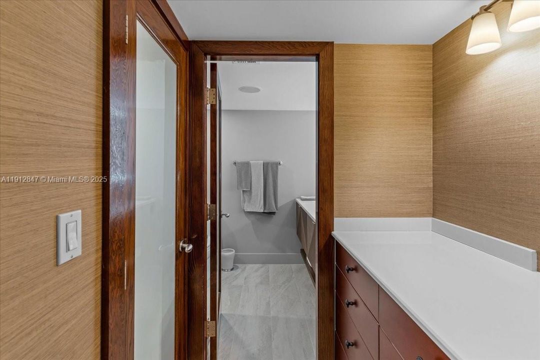 На продажу: $950,000 (3 спален, 2 ванн, 1792 Квадратных фут)