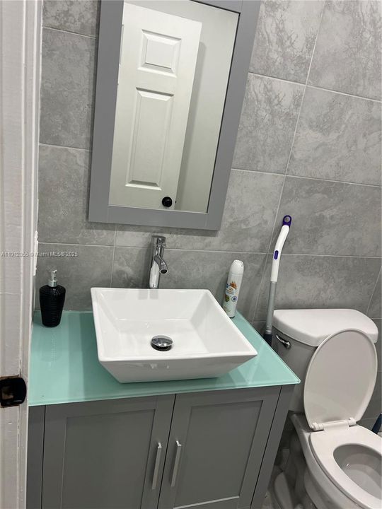 В аренду: $1,350 (1 спален, 1 ванн, 1574 Квадратных фут)