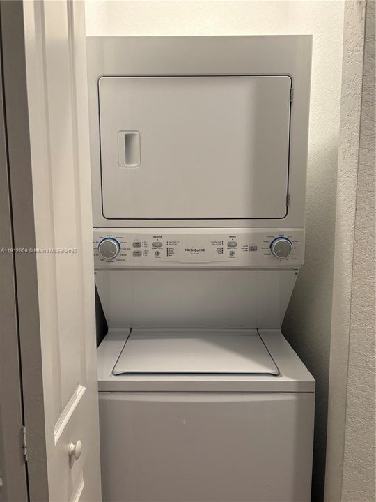 На продажу: $534,000 (3 спален, 2 ванн, 1612 Квадратных фут)