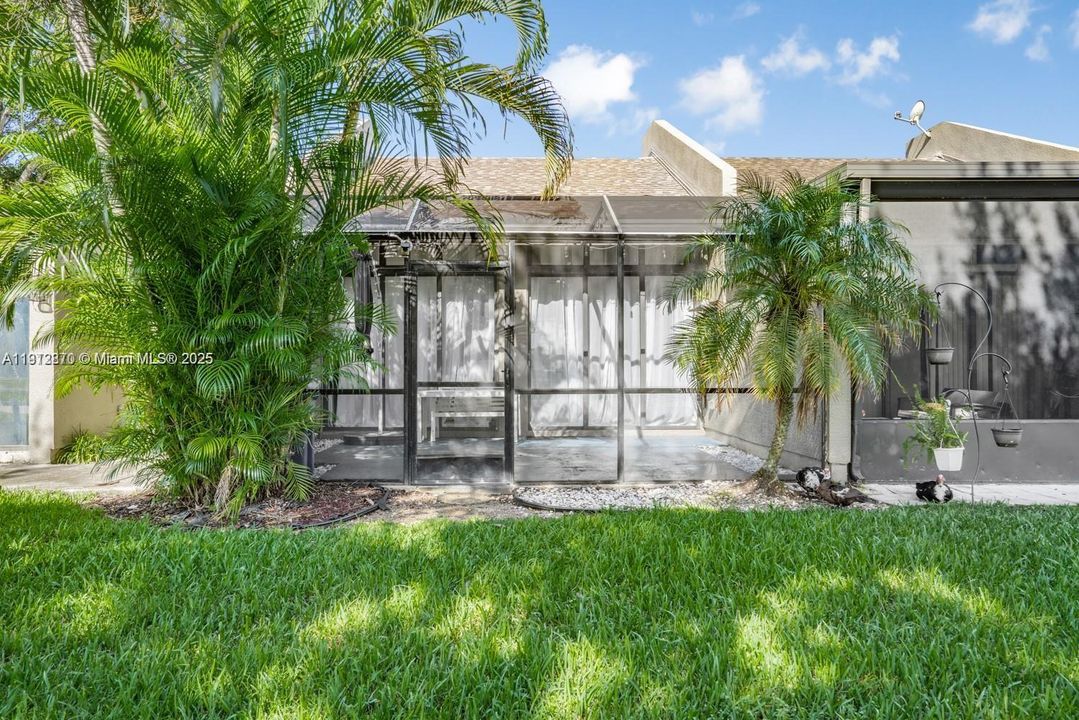 For Rent: $3,400 (2 beds, 2 baths, 1318 Square Feet)