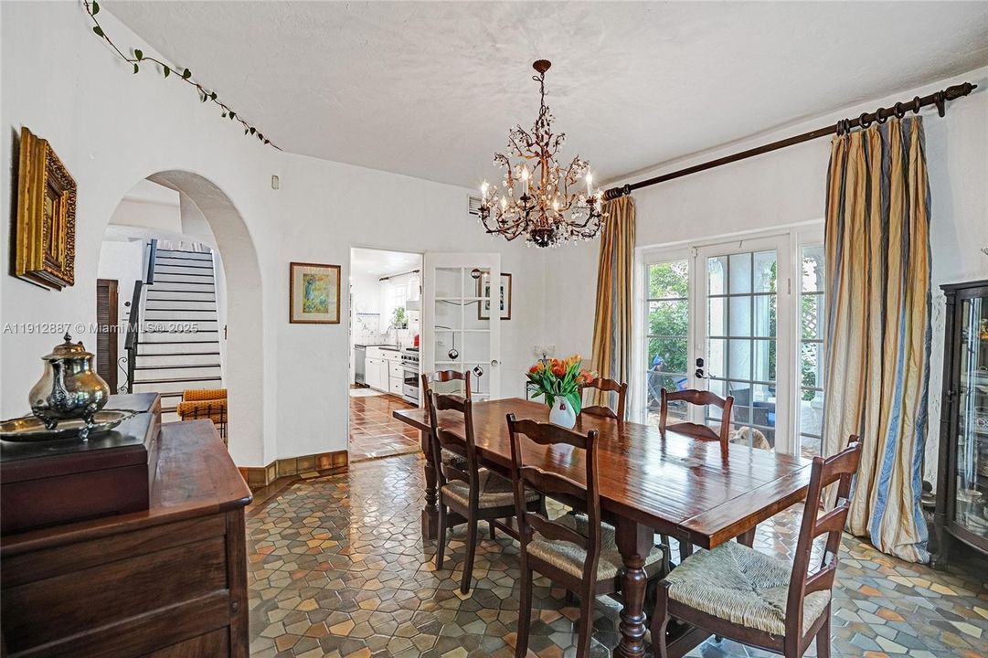 For Sale: $5,857,525 (8 beds, 5 baths, 4358 Square Feet)