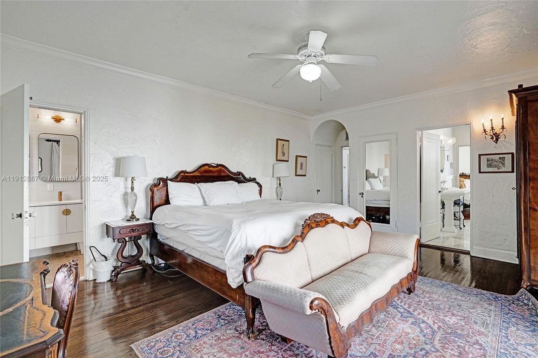 For Sale: $5,857,525 (8 beds, 5 baths, 4358 Square Feet)