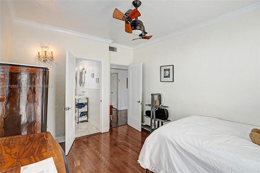 For Sale: $5,857,525 (8 beds, 5 baths, 4358 Square Feet)