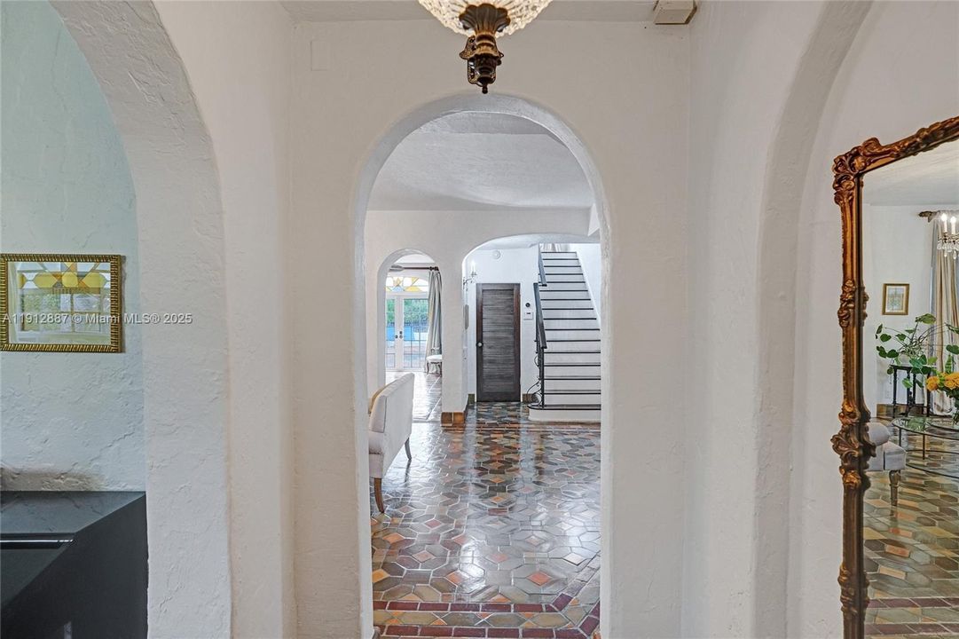 For Sale: $5,857,525 (8 beds, 5 baths, 4358 Square Feet)