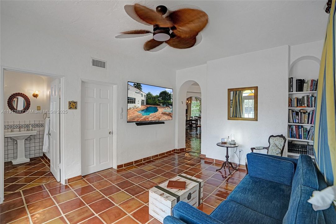 For Sale: $5,857,525 (8 beds, 5 baths, 4358 Square Feet)