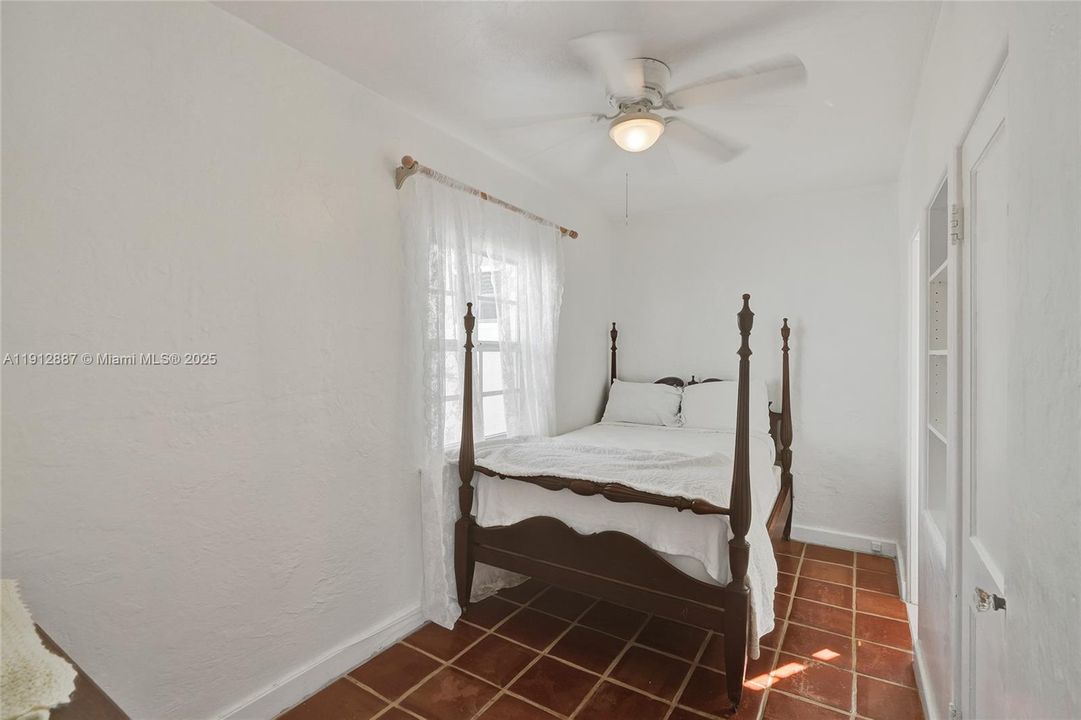 For Sale: $5,857,525 (8 beds, 5 baths, 4358 Square Feet)