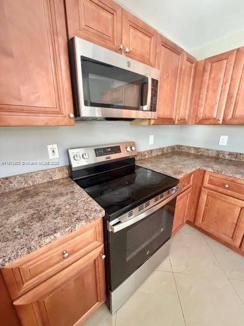 В аренду: $2,500 (3 спален, 2 ванн, 1314 Квадратных фут)