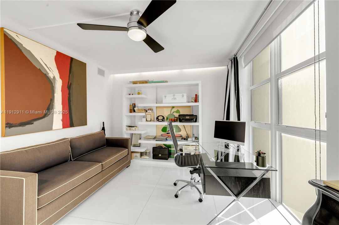 Под контрактом: $8,750 (2 спален, 2 ванн, 1778 Квадратных фут)