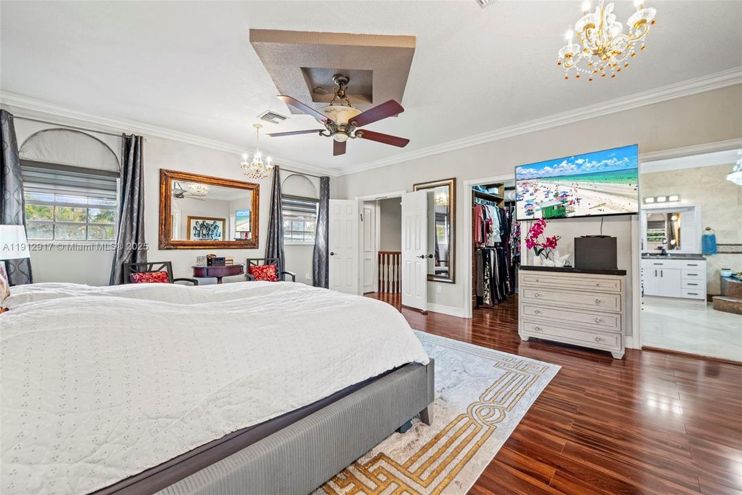 En Venta: $2,900,000 (5 camas, 4 baños, 3401 Pies cuadrados)