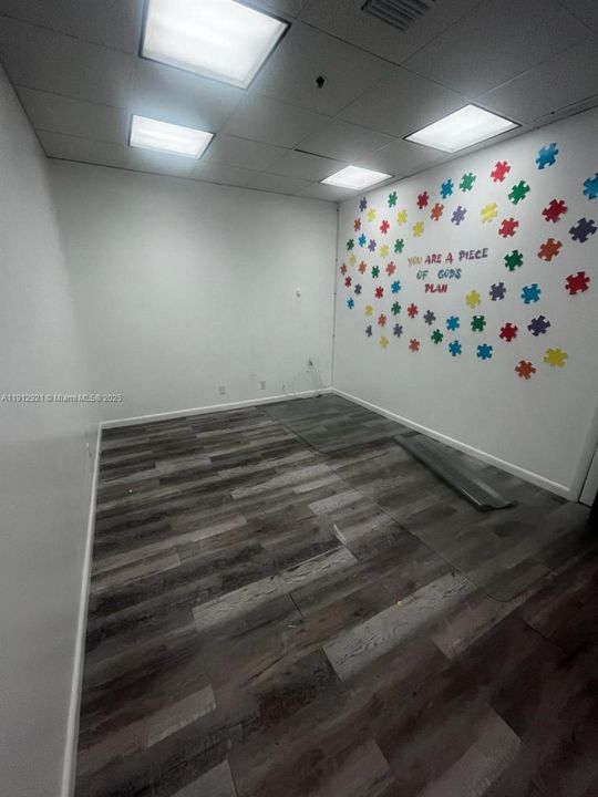 En Venta: $975 (0 camas, 0 baños, 0 Pies cuadrados)