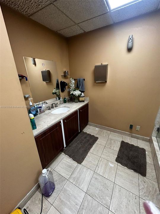 待售: $12,765 (0 贝兹, 0 浴室, 0 平方英尺)