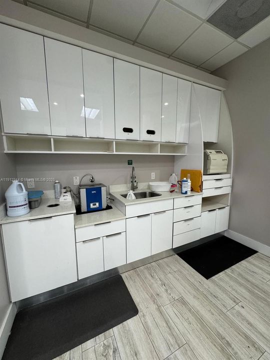 For Rent: $7,700 (0 beds, 0 baths, 0 Square Feet)