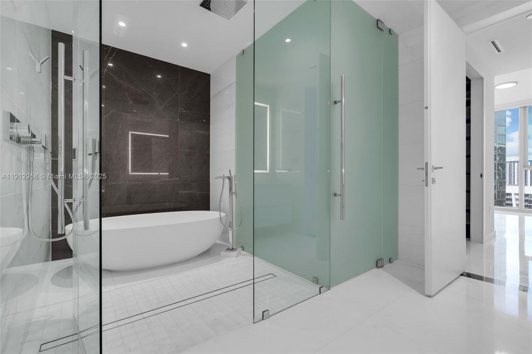 Active With Contract: $10,000 (2 beds, 2 baths, 0 Square Feet)