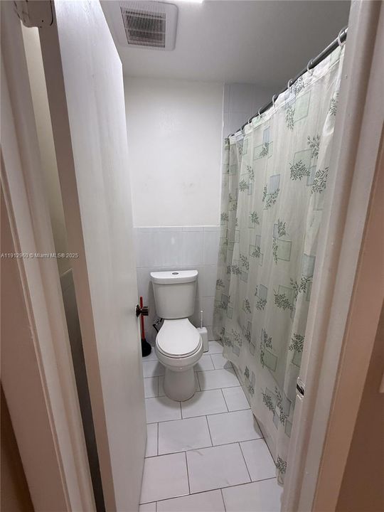 На продажу: $545,000 (3 спален, 2 ванн, 1200 Квадратных фут)