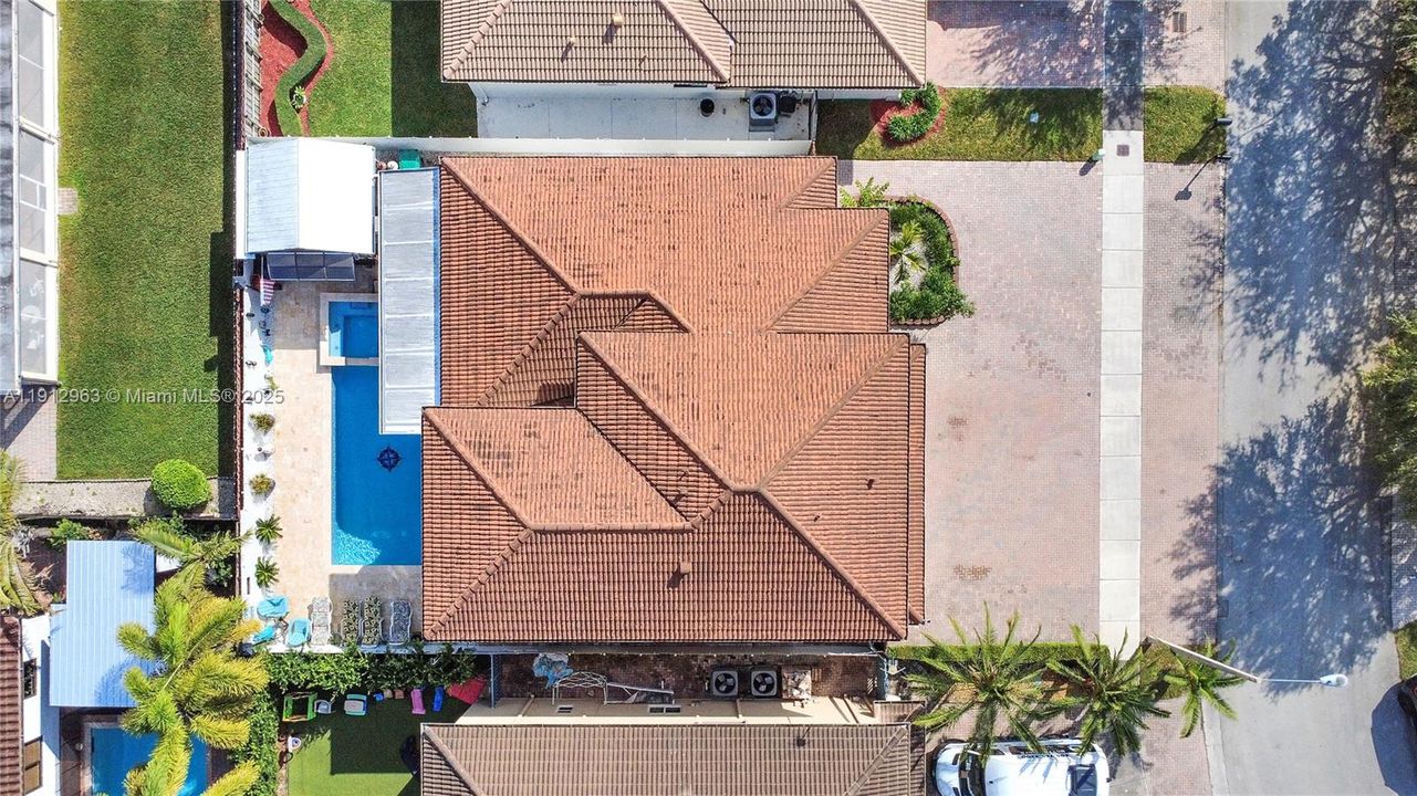 待售: $1,100,000 (4 贝兹, 3 浴室, 2795 平方英尺)