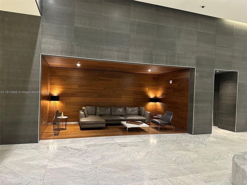 En Renta: $4,490 (1 camas, 1 baños, 879 Pies cuadrados)