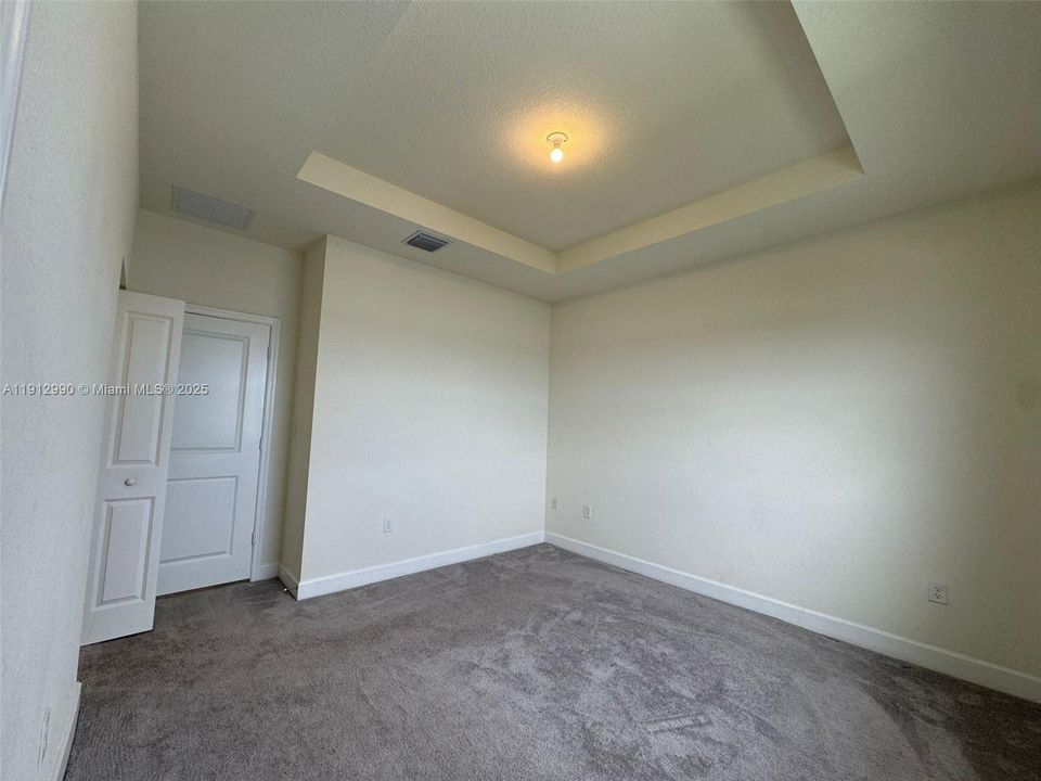 待售: $510,000 (3 贝兹, 2 浴室, 1412 平方英尺)