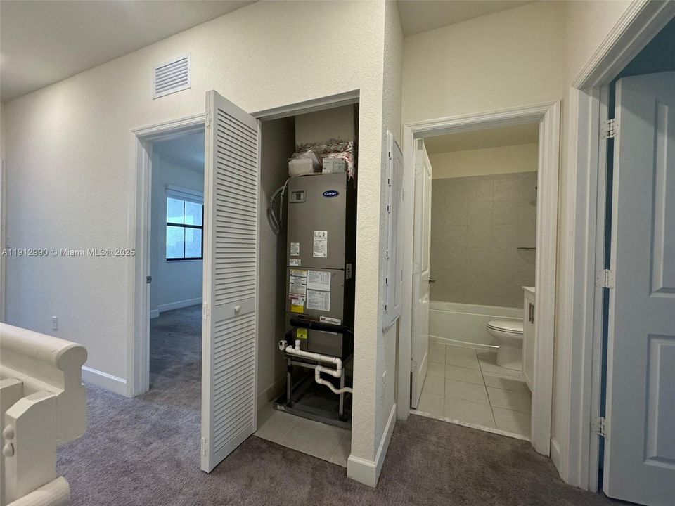 待售: $510,000 (3 贝兹, 2 浴室, 1412 平方英尺)