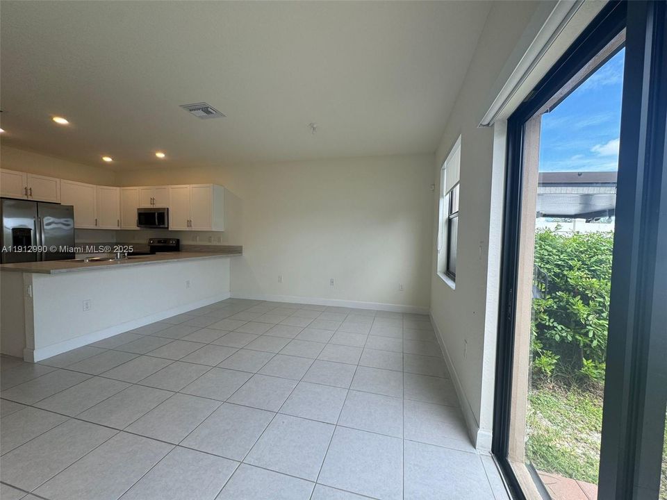 待售: $510,000 (3 贝兹, 2 浴室, 1412 平方英尺)