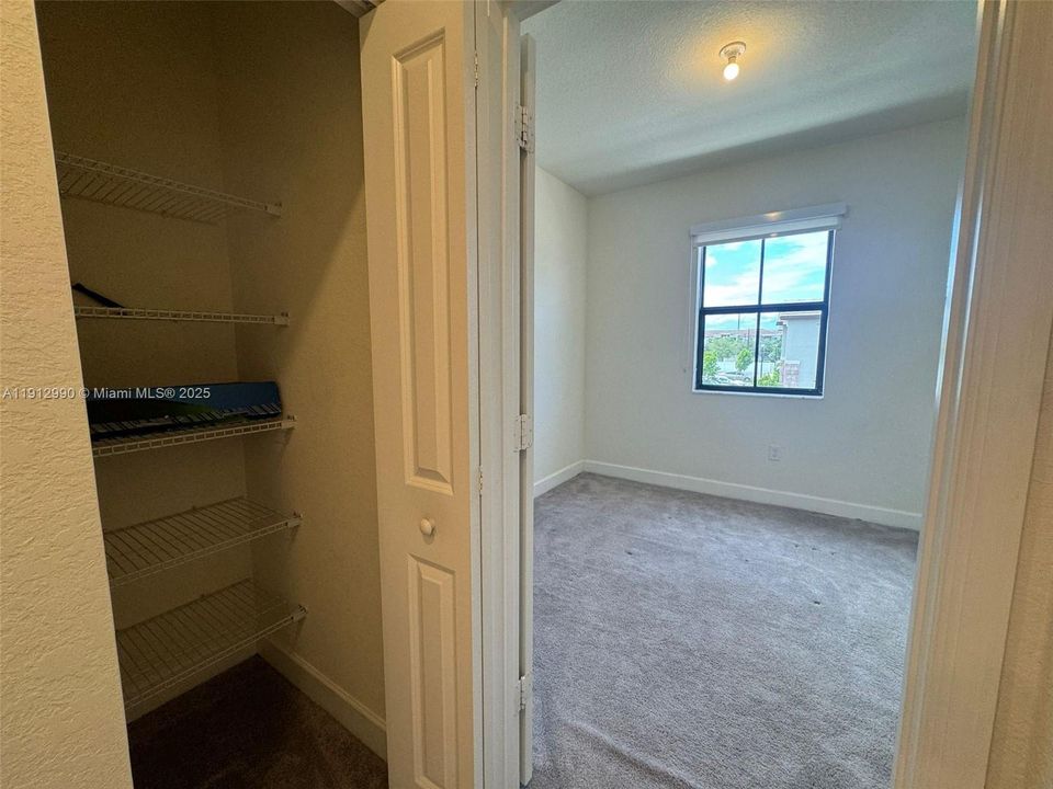 待售: $510,000 (3 贝兹, 2 浴室, 1412 平方英尺)