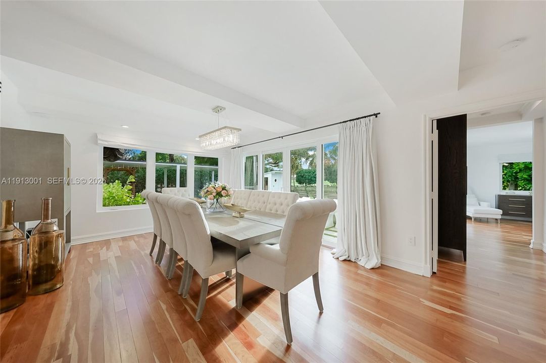 For Sale: $3,849,000 (4 beds, 3 baths, 2618 Square Feet)