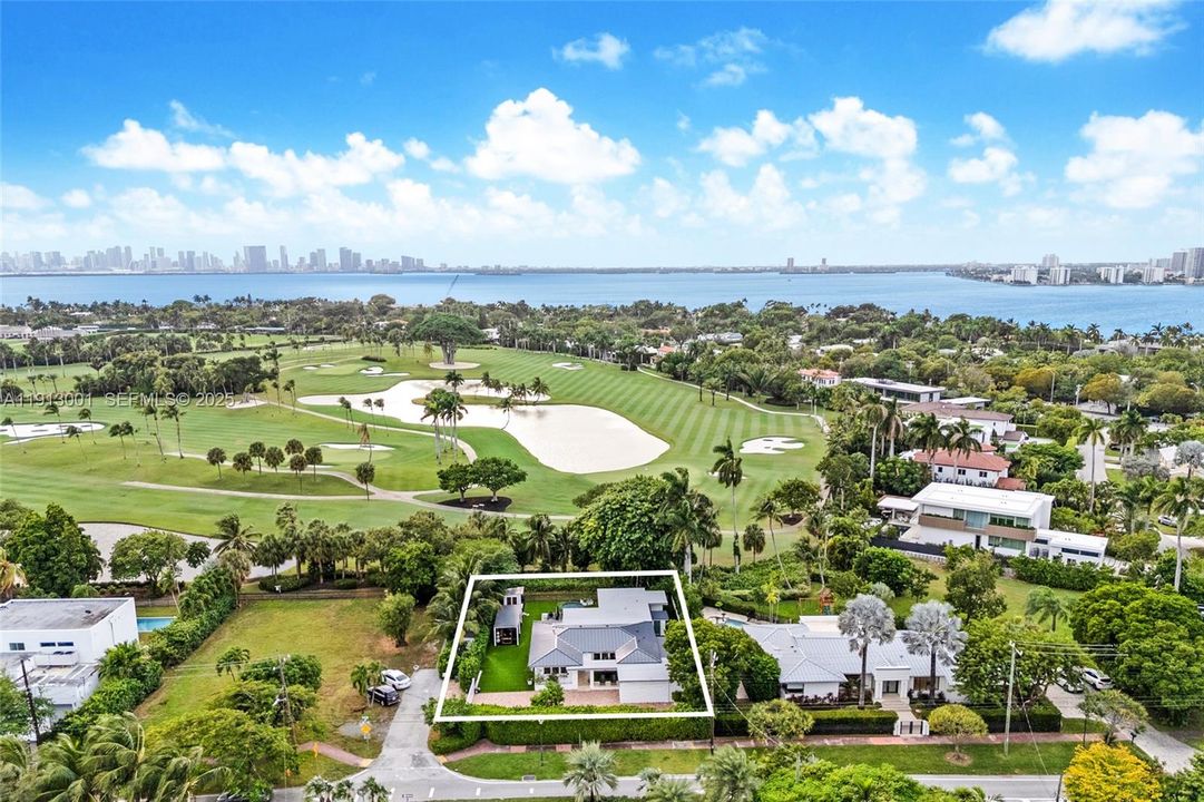 For Sale: $3,849,000 (4 beds, 3 baths, 2618 Square Feet)