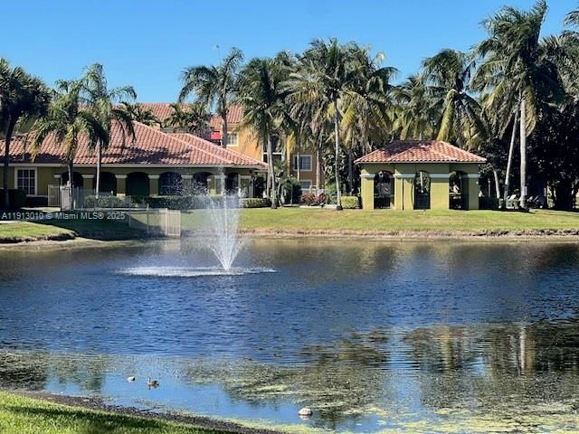 CLUB HOUSE WITH WATERVIEW