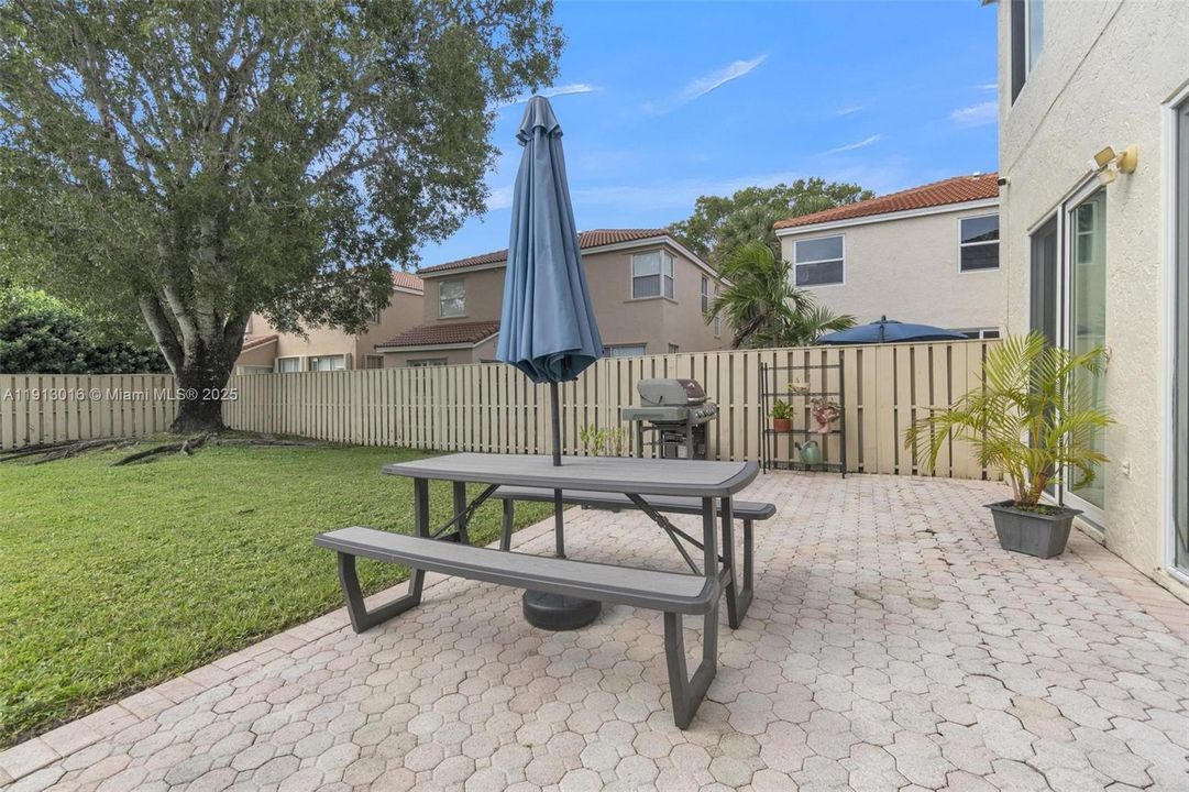 Active With Contract: $615,000 (4 beds, 2 baths, 1742 Square Feet)