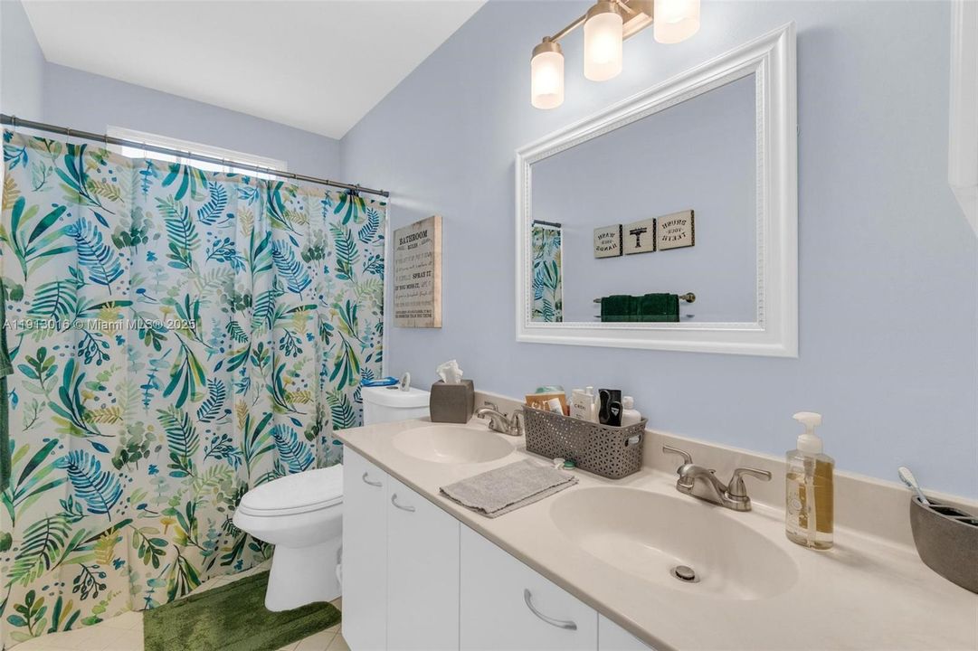 Active With Contract: $615,000 (4 beds, 2 baths, 1742 Square Feet)