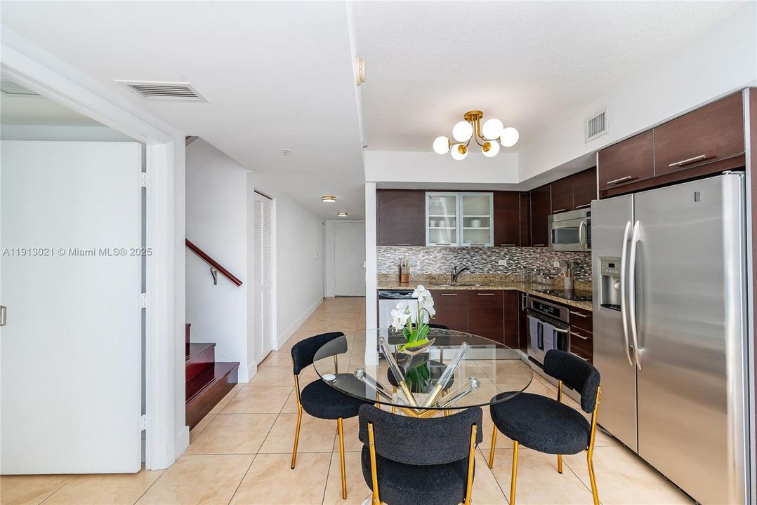 En Renta: $4,500 (2 camas, 2 baños, 1402 Pies cuadrados)