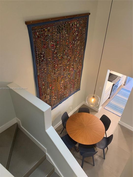 合同活跃: $550,000 (3 贝兹, 2 浴室, 1603 平方英尺)