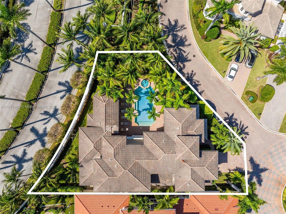 En Venta: $3,495,000 (6 camas, 6 baños, 4964 Pies cuadrados)