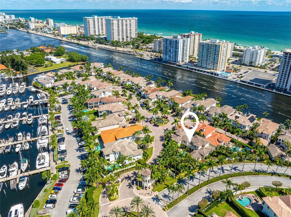 En Venta: $3,495,000 (6 camas, 6 baños, 4964 Pies cuadrados)