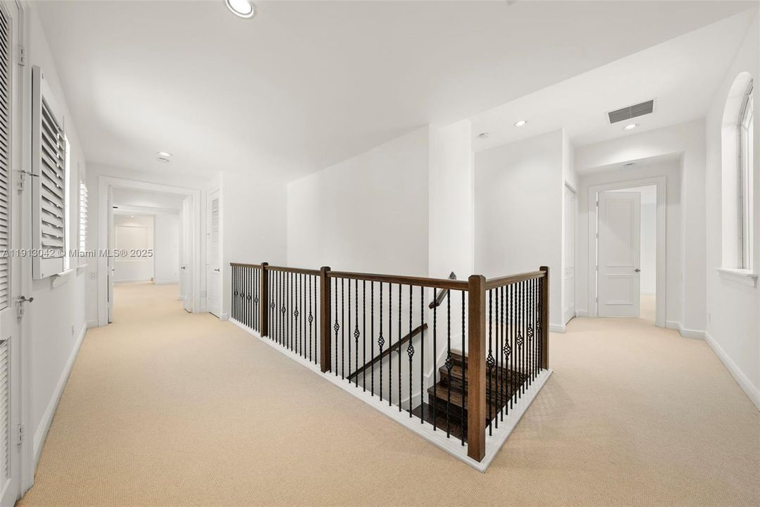 En Venta: $3,495,000 (6 camas, 6 baños, 4964 Pies cuadrados)