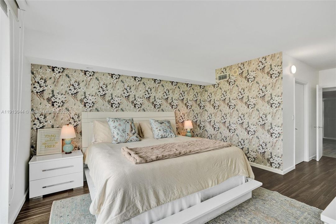 待售: $649,500 (3 贝兹, 2 浴室, 1526 平方英尺)