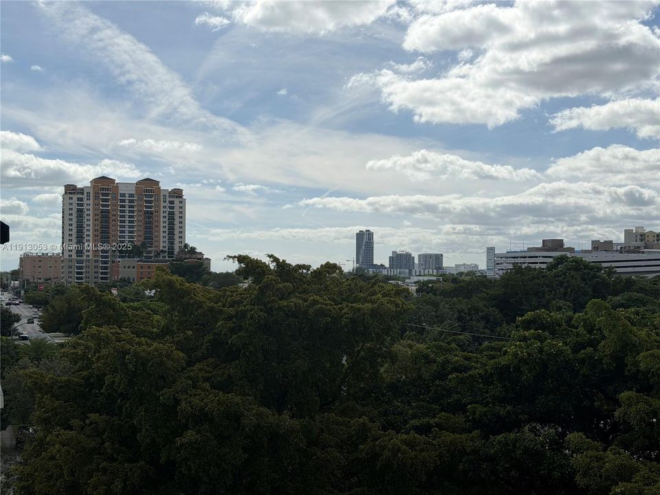 Active With Contract: $2,299 (1 beds, 1 baths, 61655 Square Feet)