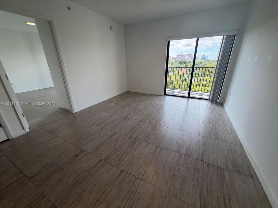 Active With Contract: $2,299 (1 beds, 1 baths, 61655 Square Feet)