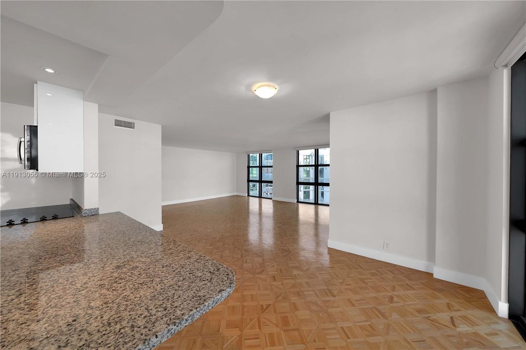 For Rent: $6,500 (2 beds, 2 baths, 1782 Square Feet)