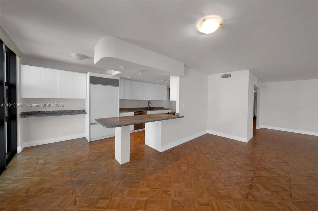 For Rent: $6,500 (2 beds, 2 baths, 1782 Square Feet)