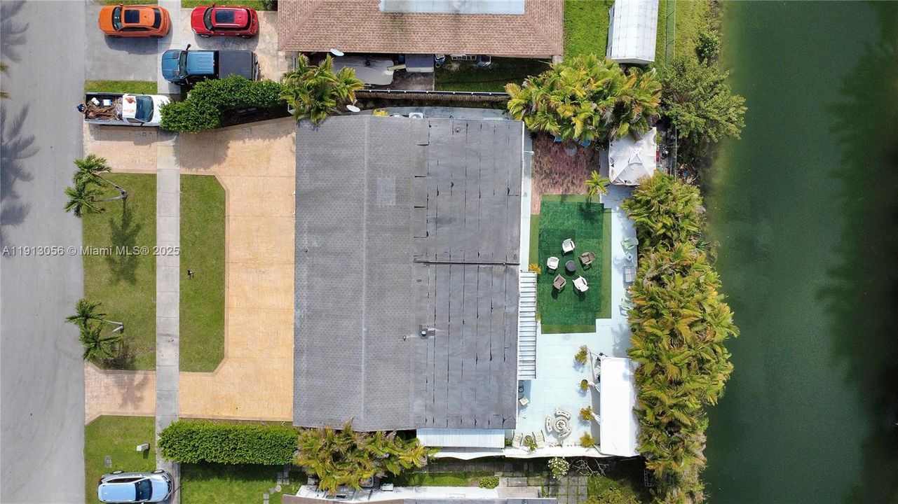 For Sale: $665,000 (4 beds, 3 baths, 2435 Square Feet)