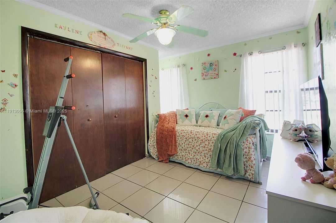 For Sale: $665,000 (4 beds, 3 baths, 2435 Square Feet)