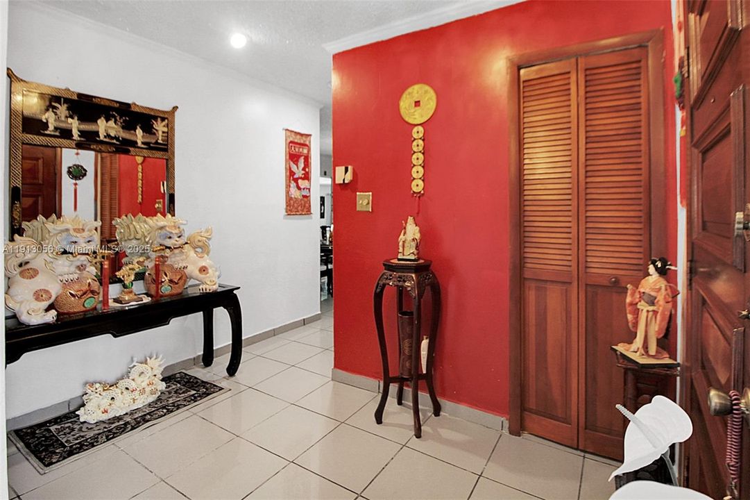 For Sale: $665,000 (4 beds, 3 baths, 2435 Square Feet)