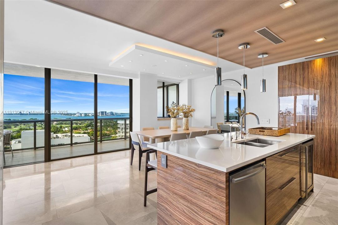 For Sale: $2,499,000 (3 beds, 3 baths, 1742 Square Feet)